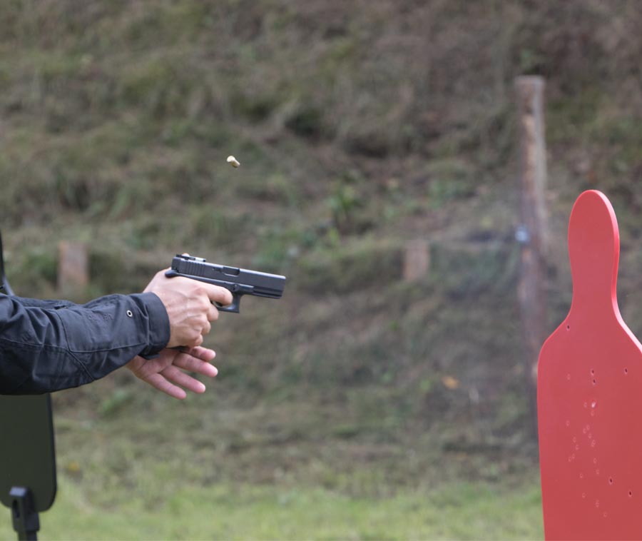 Static target AC 900x758 LR.jpg